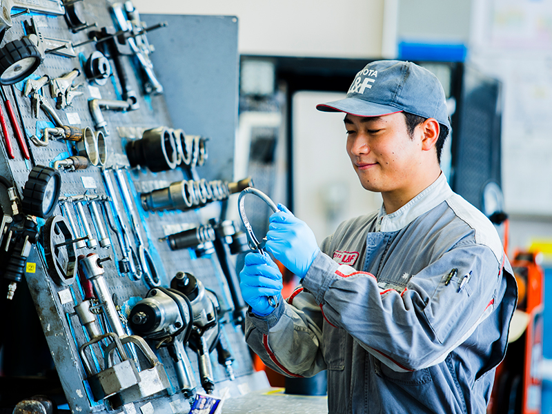 高岡営業所 サービス課 技術スタッフ