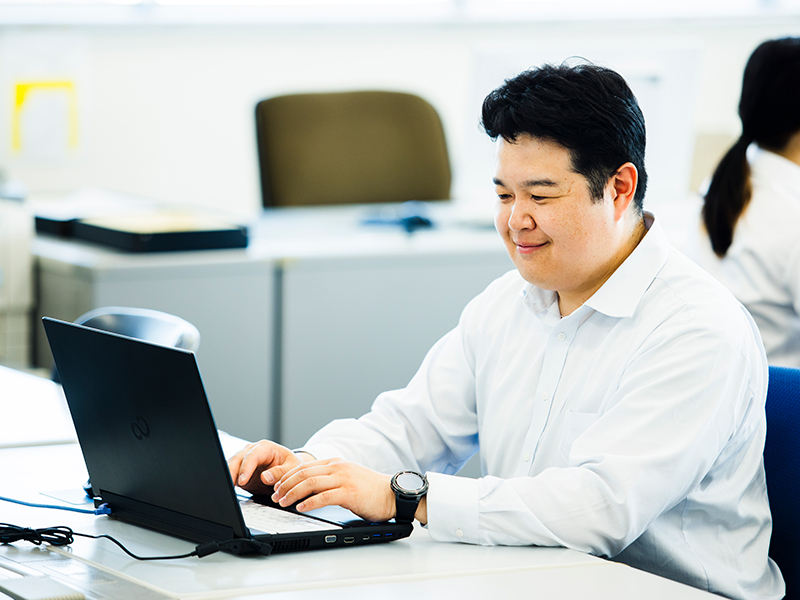 富山営業所 営業課